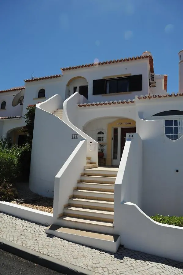 Renovated Vale Do Milho Golf Apartment With Sea View Carvoeiro