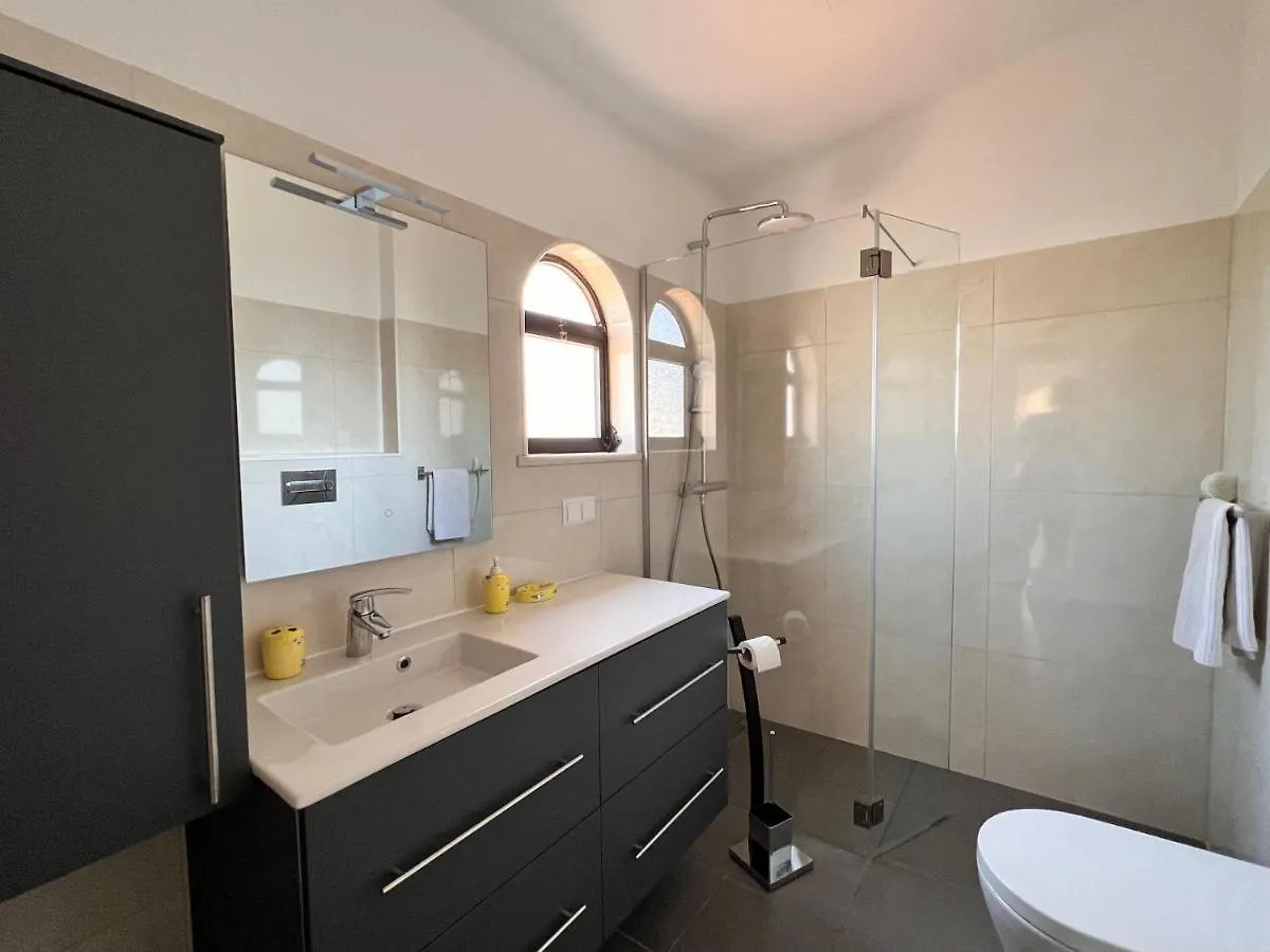 Renovated Vale Do Milho Golf Apartment With Sea View Carvoeiro  0*, Carvoeiro (Lagoa)
