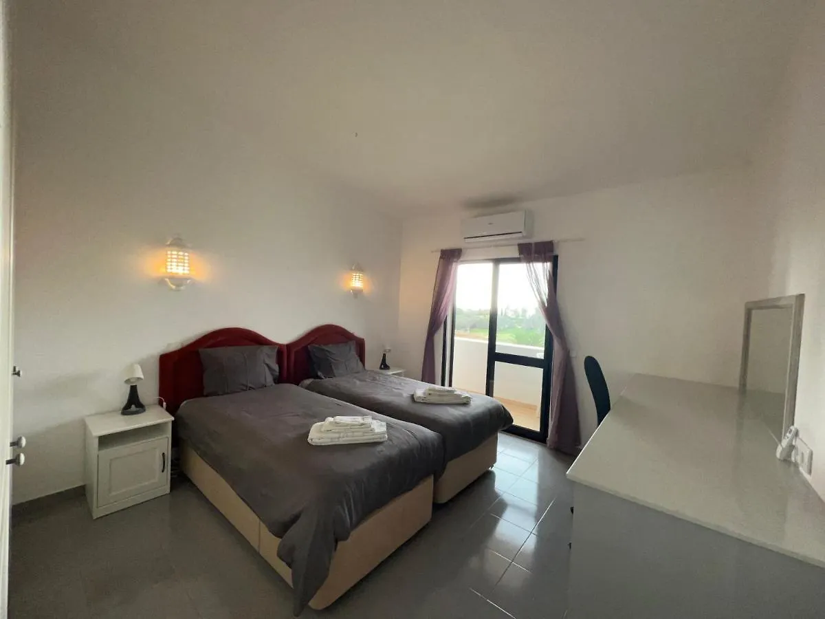 Renovated Vale Do Milho Golf Apartment With Sea View Carvoeiro